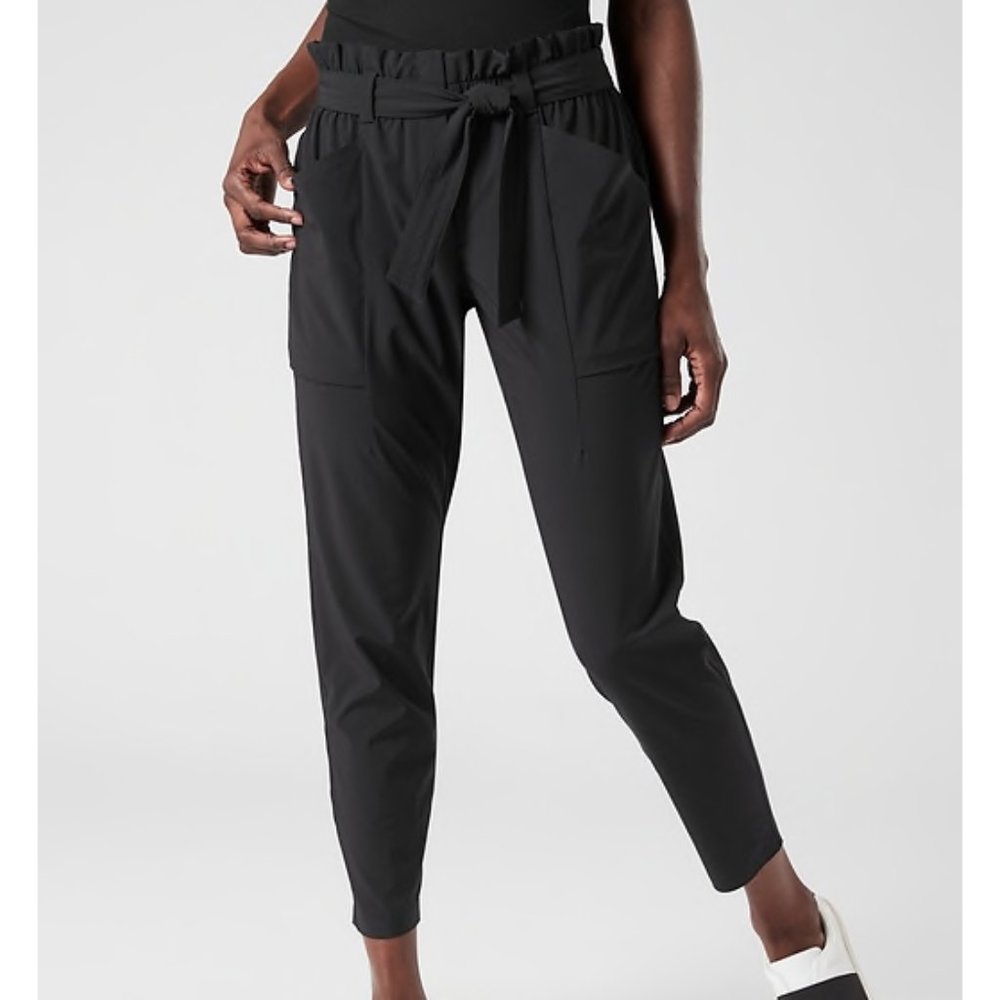 Athleta Black Skyline Lightweight Active Pants